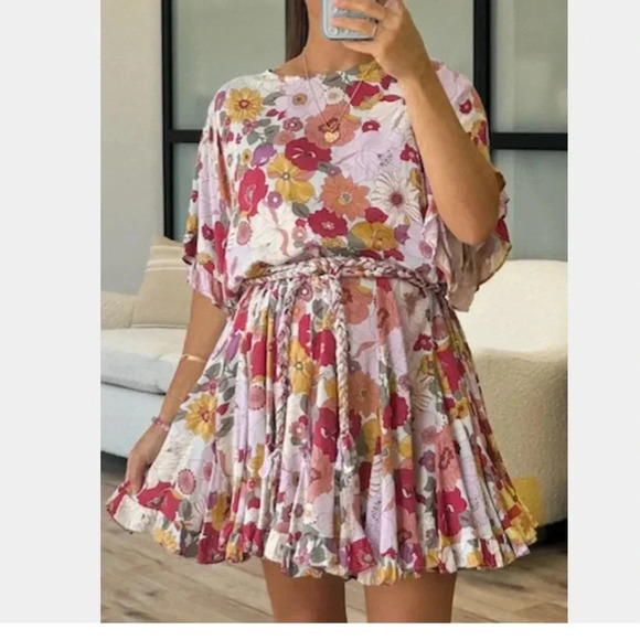 Tatulah Floral Dress - Size M - Picture 1 of 7